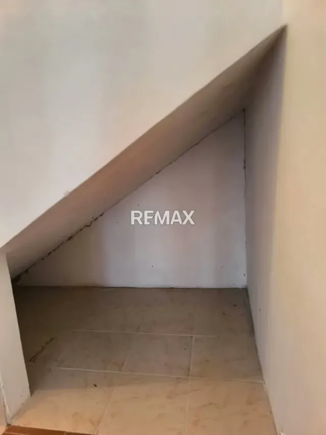 LOCAL COMERCIAL EN ALQUILER EN TARIBA - 6