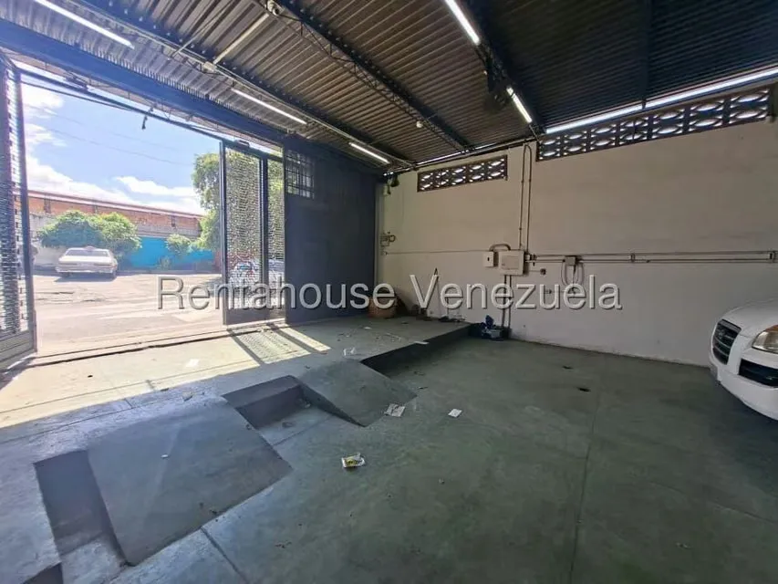 Local Comercial en Venta en Centro, Lara - 3