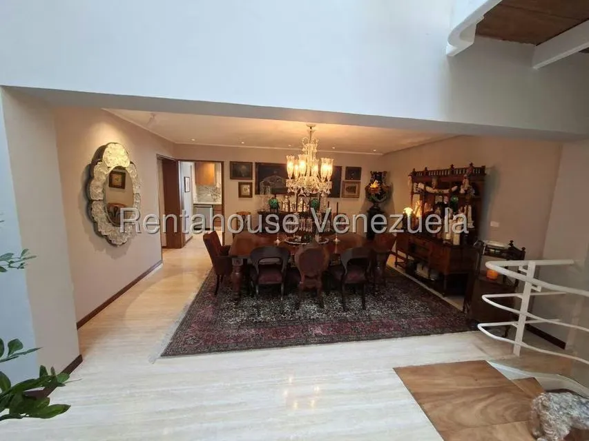 Casa (Multipes Niveles) en Venta en Los Palos Grandes, Distrito Metropolitano - 16