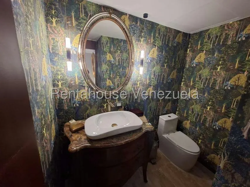 Casa (Multipes Niveles) en Venta en Los Palos Grandes, Distrito Metropolitano - 18