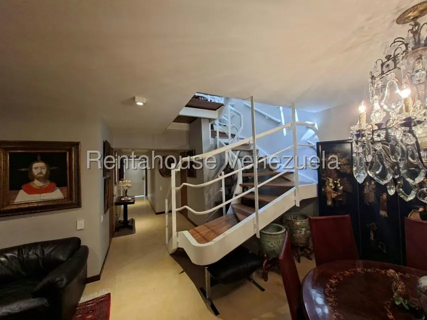Casa (Multipes Niveles) en Venta en Los Palos Grandes, Distrito Metropolitano - 29