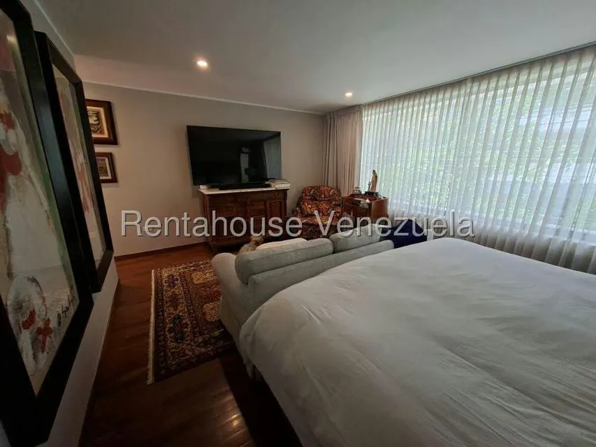 Casa (Multipes Niveles) en Venta en Los Palos Grandes, Distrito Metropolitano - 49