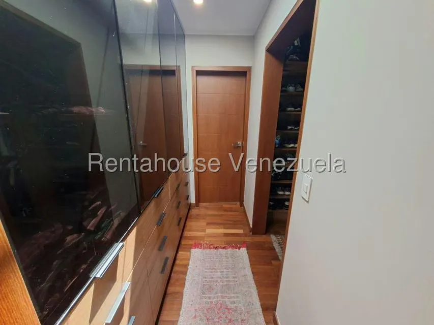 Casa (Multipes Niveles) en Venta en Los Palos Grandes, Distrito Metropolitano - 50
