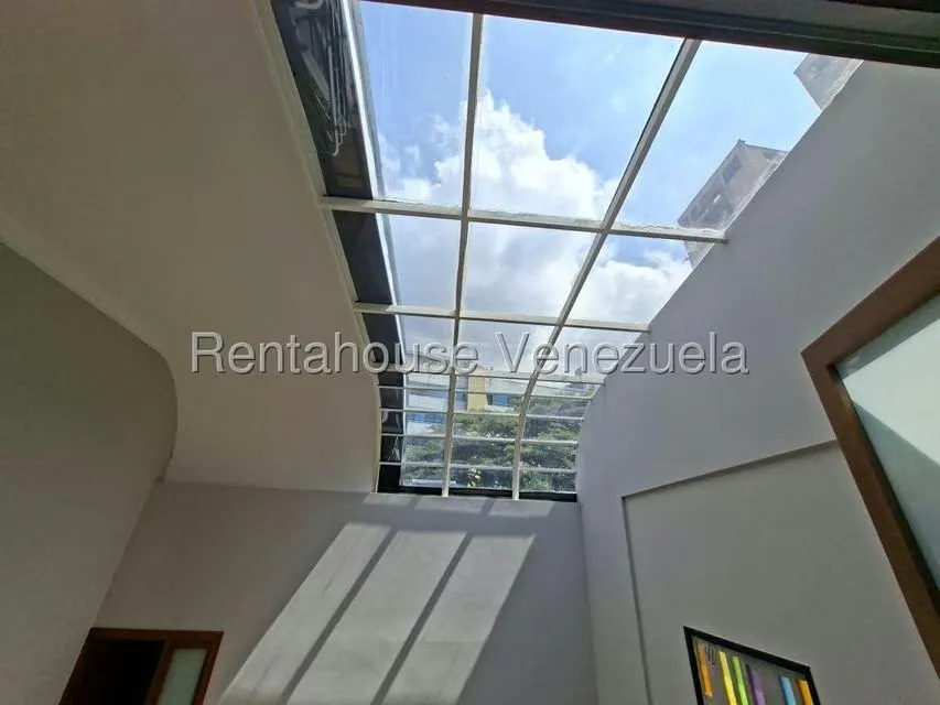 Casa (Multipes Niveles) en Venta en Los Palos Grandes, Distrito Metropolitano - 65