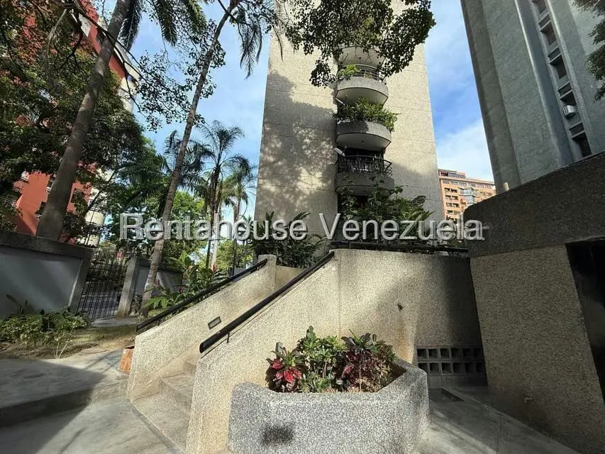 Apartamento (1 Nivel) en Venta en El Rosal, Distrito Metropolitano - 2