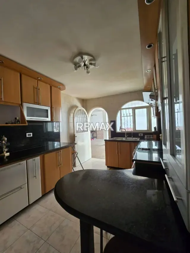 En Venta Casa Quinta Urb Sant Omero El Consejo Estado Aragua - 6