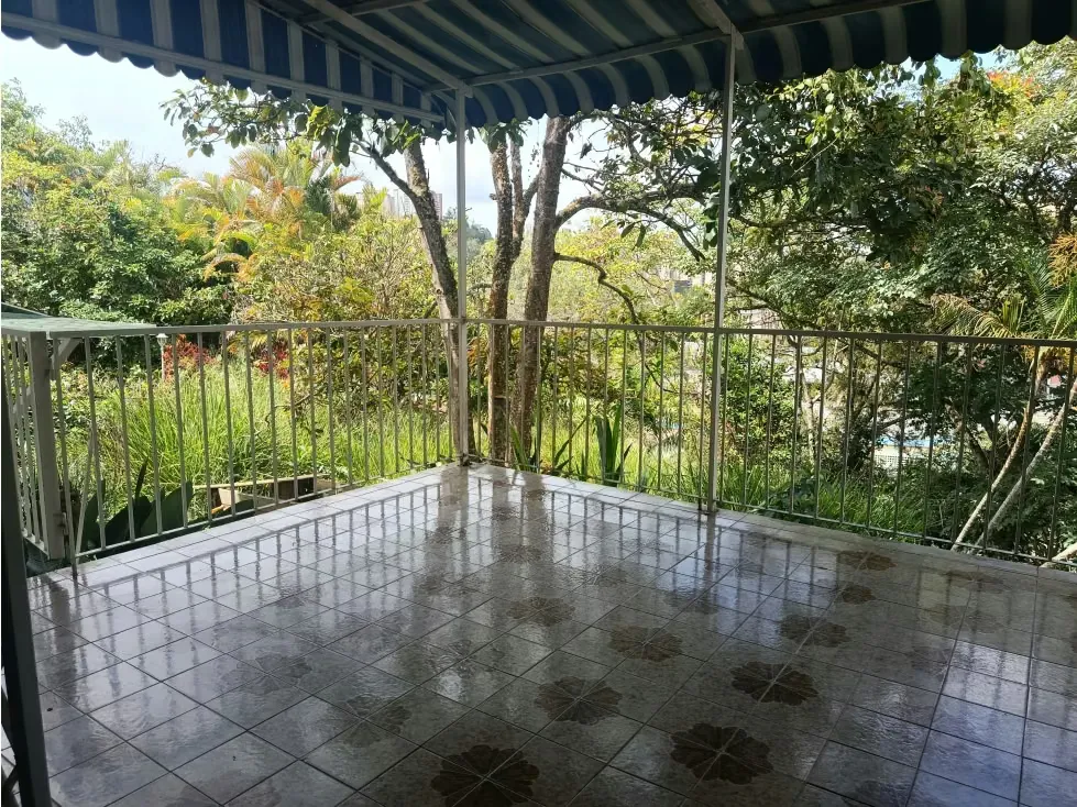 Vendo casa 507m2 San Antonio de Los Altos Los Castores 0857 - 9