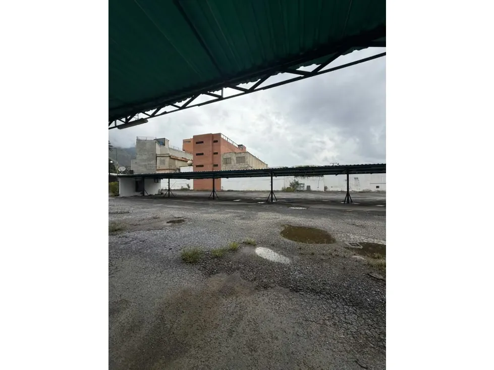 Se vende Terreno 2.019m² Los Chorros - 7
