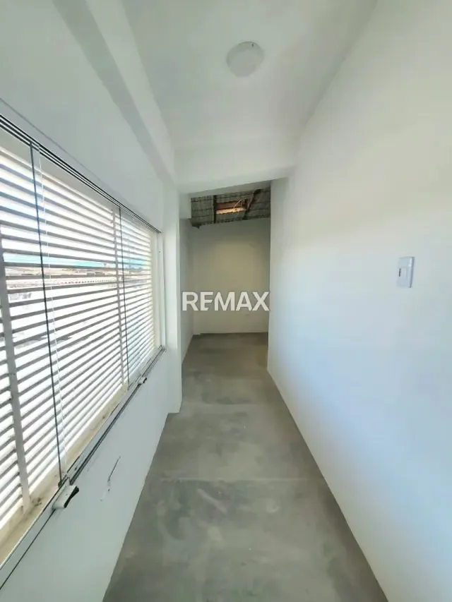 LOCAL COMERCIAL EN ALQUILER EN LA URB MERIDA - 6