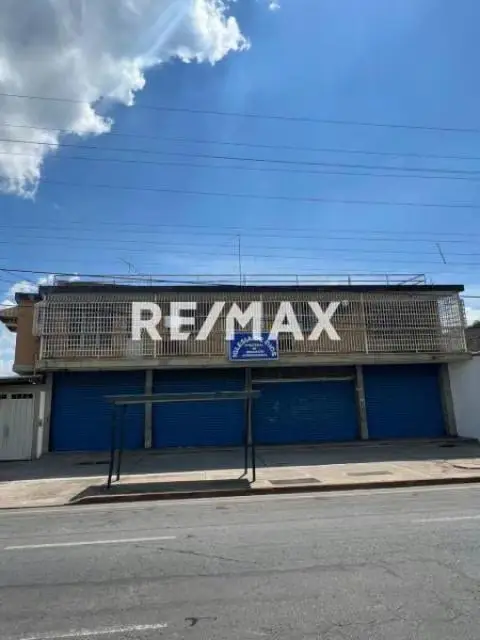 EDIFICIO EN VENTA AVENIDA ARAGUA MARACAY