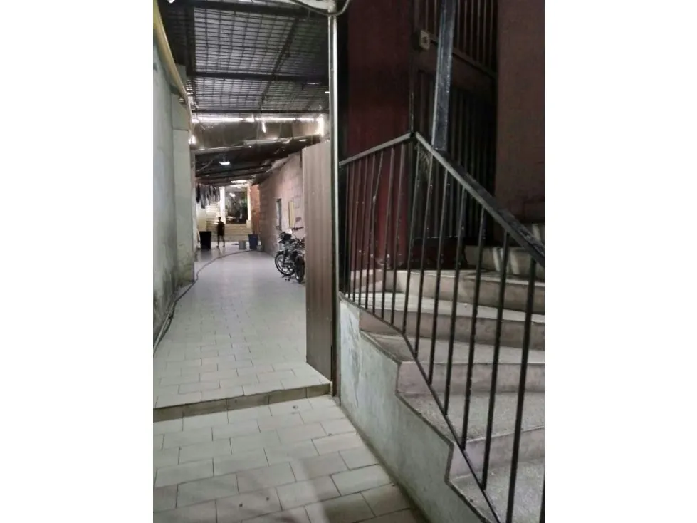 Terreno Venta plena Avenida Baralt Caracas Tu Inversión Tan Solo Paso - 2