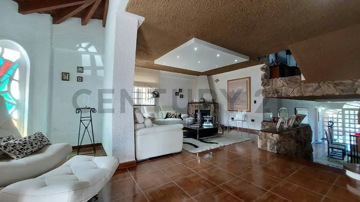 Casa Urb. Club de Campo San Antonio de los Altos. - 3