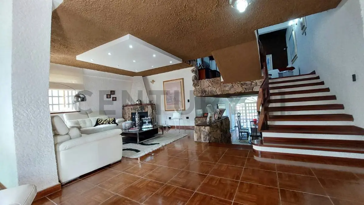 Casa Urb. Club de Campo San Antonio de los Altos. - 4