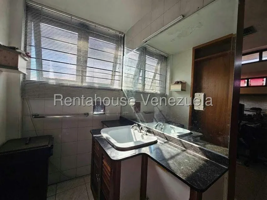 Casa (Duplex) en Venta en Alto Prado, Distrito Metropolitano - 28