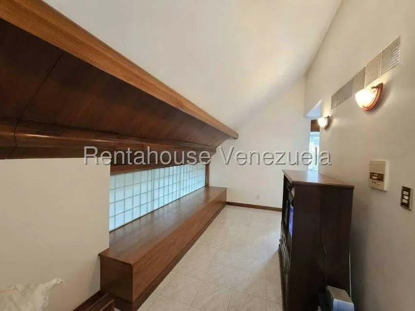 Casa (Duplex) en Venta en Alto Prado, Distrito Metropolitano - 33