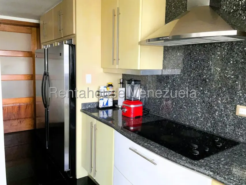 Townhouse (Multiples Niveles) en Venta en Los Naranjos del Cafetal, Distrito Metropolitano - 20