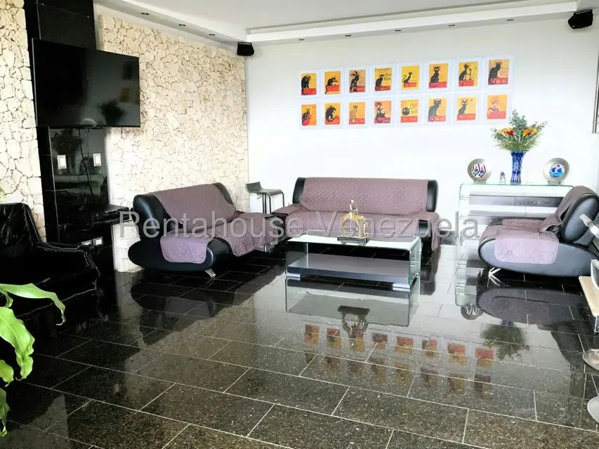 Townhouse (Multiples Niveles) en Venta en Los Naranjos del Cafetal, Distrito Metropolitano - 27