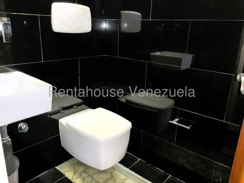 Townhouse (Multiples Niveles) en Venta en Los Naranjos del Cafetal, Distrito Metropolitano - 30