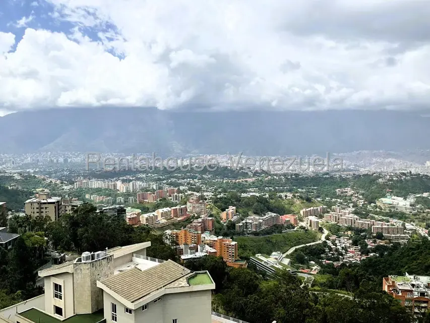 Townhouse (Multiples Niveles) en Venta en Los Naranjos del Cafetal, Distrito Metropolitano - 5