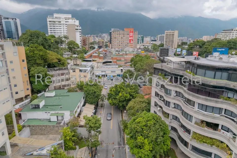 Terreno (Residencial) en Venta en Los Naranjos de Las Mercedes, Distrito Metropolitano - 4