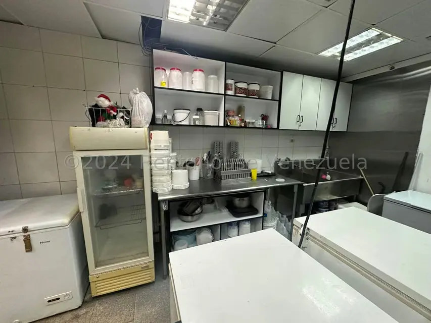 Negocios y Empresas (Alimentos y Bebidas) en Venta en Los Dos Caminos, Distrito Metropolitano - 17