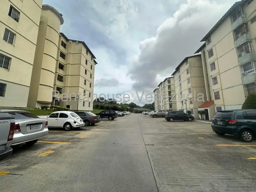 Apartamento (1 Nivel) en Alquiler en Patarata, Lara