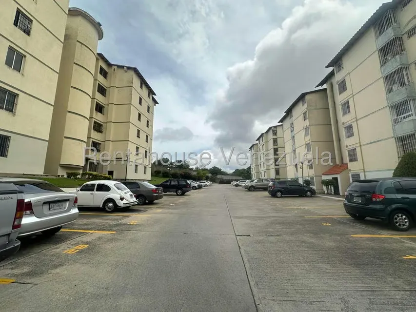 Apartamento (1 Nivel) en Alquiler en Patarata, Lara