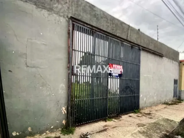 En venta terreno a pie de calle en Barcelona - 4