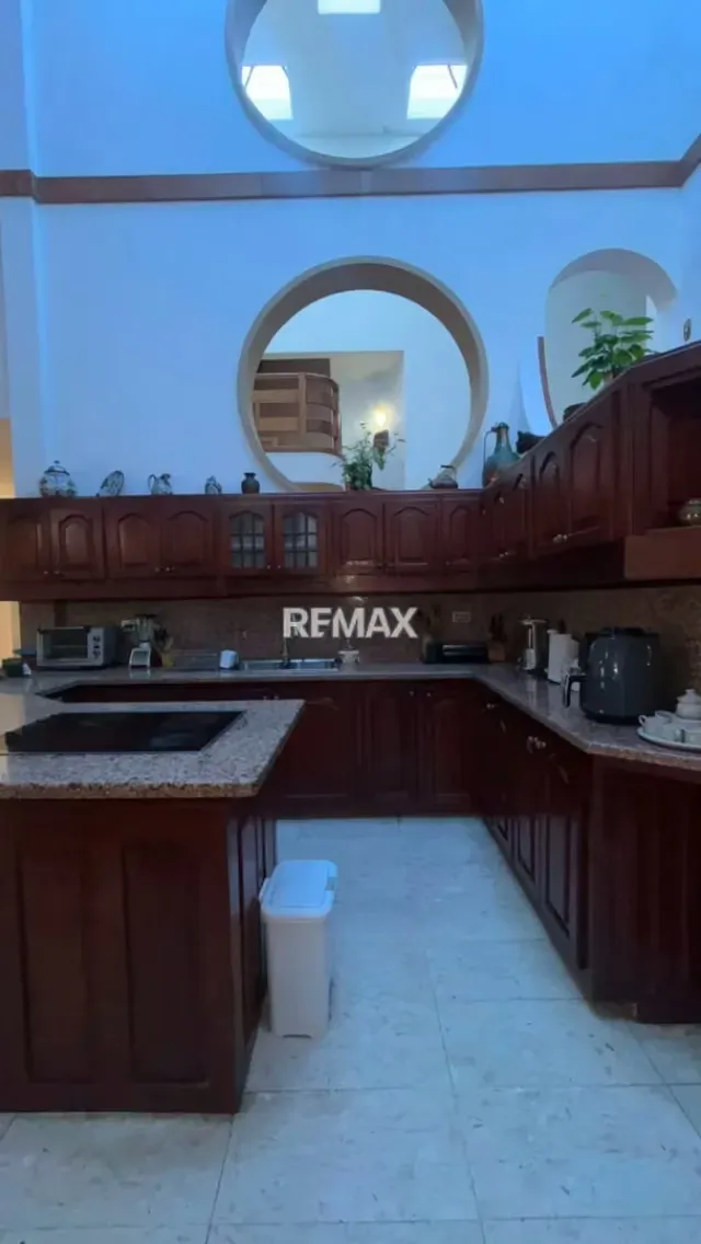 En Venta dos Casas con amplia parcela de terreno ubicadas en el Sector La Colonia parte alta, Guanare, Portuguesa, Venezuela - 2