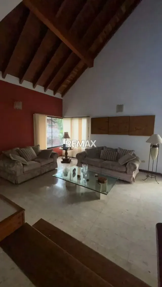 En Venta dos Casas con amplia parcela de terreno ubicadas en el Sector La Colonia parte alta, Guanare, Portuguesa, Venezuela - 7