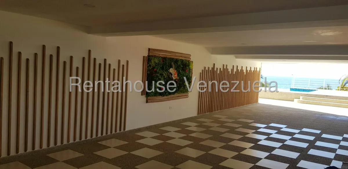 Apartamento (1 Nivel) en Venta en Pampatar, Nueva Esparta - 2