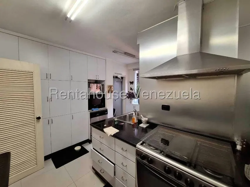 Apartamento (1 Nivel) en Venta en Campo Alegre, Distrito Metropolitano - 9