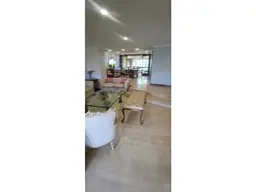 Vista 16
