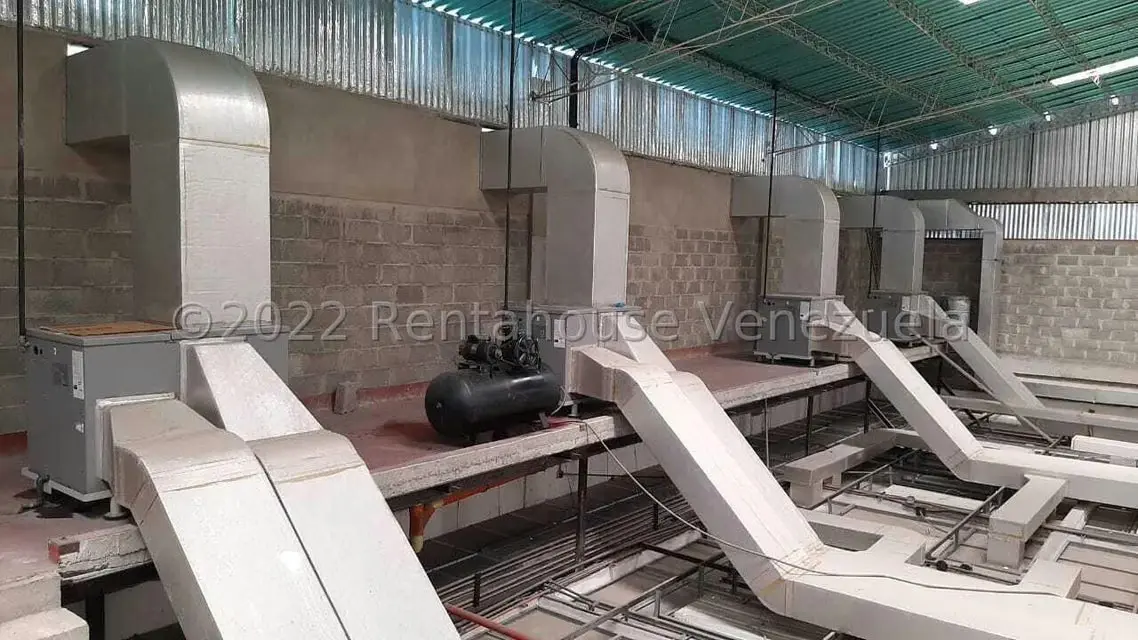 Local Comercial en Venta en Guarenas, Miranda - 3