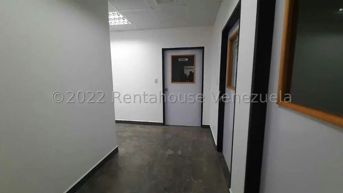 Local Comercial en Venta en Guarenas, Miranda - 32