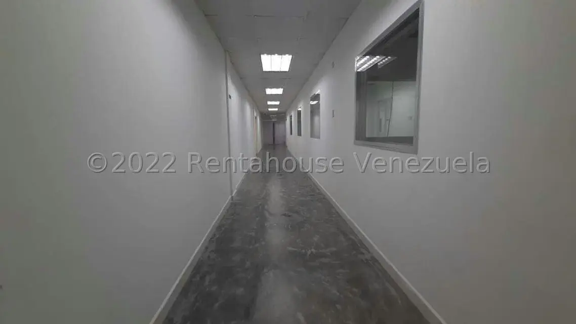 Local Comercial en Venta en Guarenas, Miranda - 42