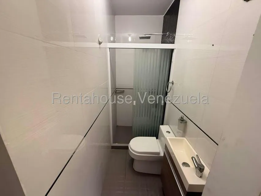 Apartamento (Penthouse) en Venta en Mampote, Miranda - 11