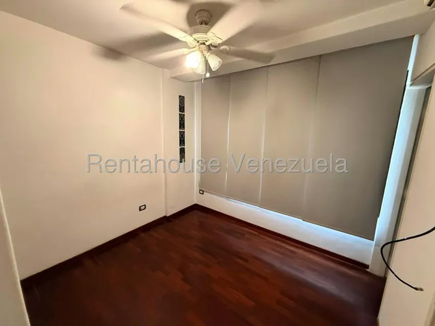 Apartamento (Penthouse) en Venta en Mampote, Miranda - 12
