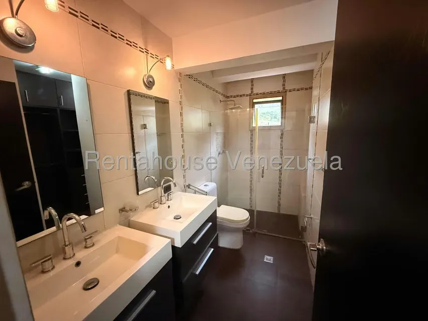 Apartamento (Penthouse) en Venta en Mampote, Miranda - 9