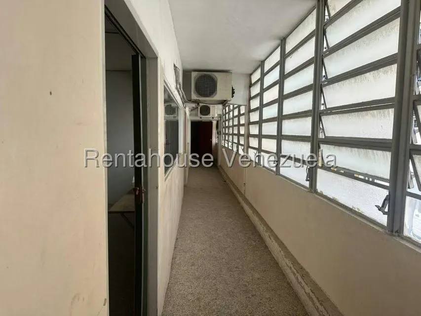 Local Comercial en Venta en Los Chaguaramos, Distrito Metropolitano - 17