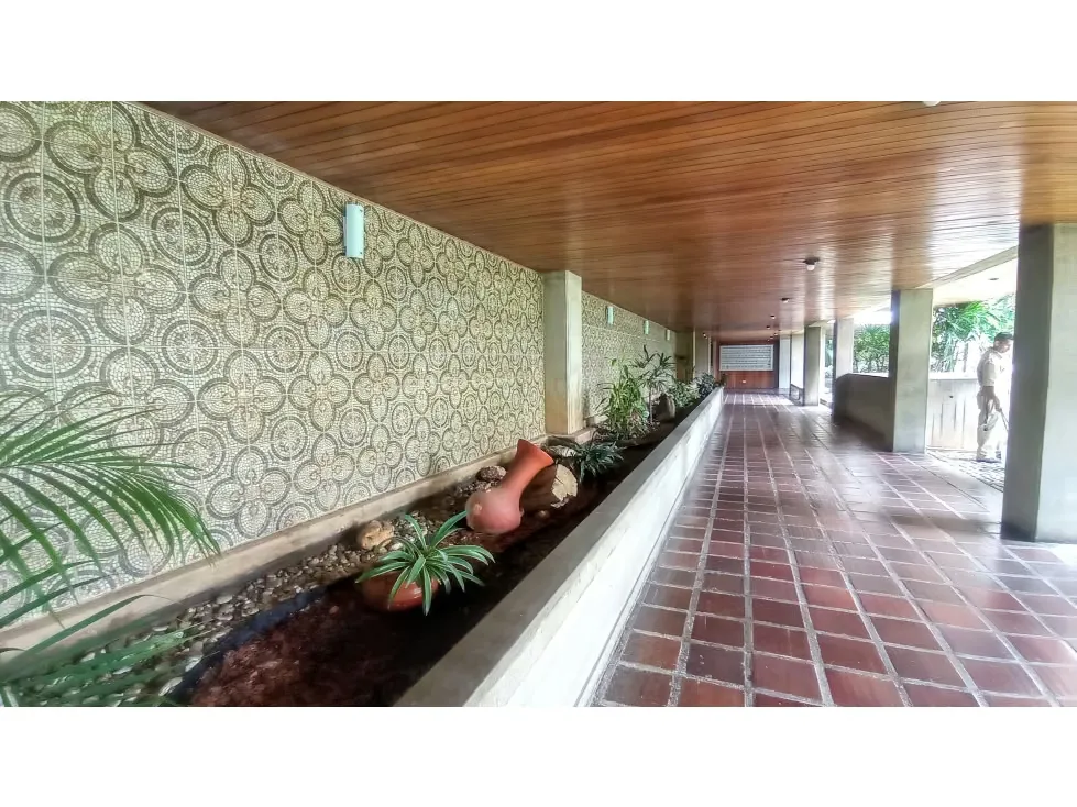 Apartamento en Venta con Terraza El Peñón 5H/4B/2PE/3M 221m2 - 18