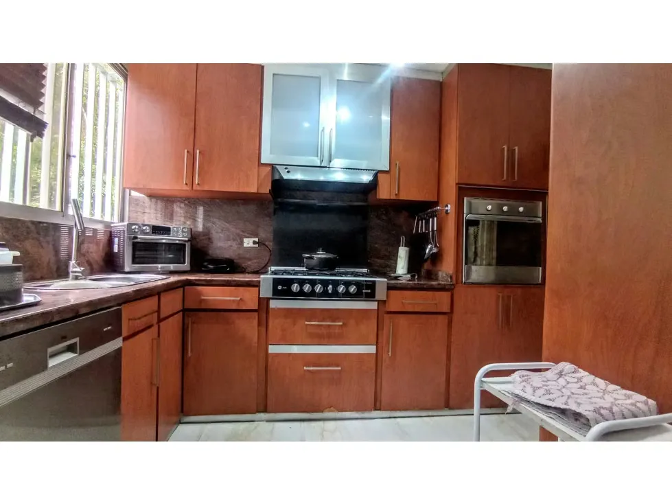 Apartamento en Venta con Terraza El Peñón 5H/4B/2PE/3M 221m2 - 8