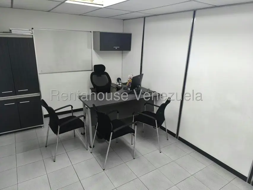 Oficina en Alquiler en Las Acacias, Distrito Metropolitano - 11