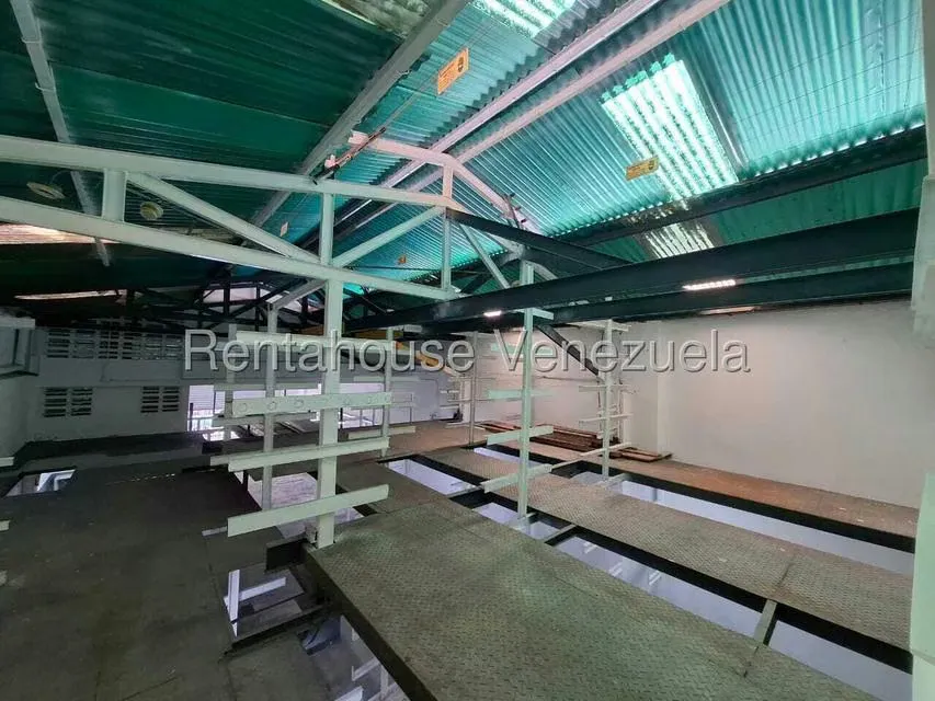 Local Comercial en Alquiler en Cementerio, Distrito Metropolitano - 19