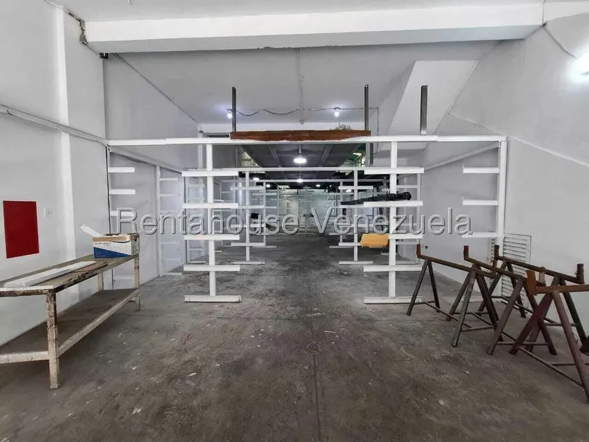 Local Comercial en Alquiler en Cementerio, Distrito Metropolitano - 9