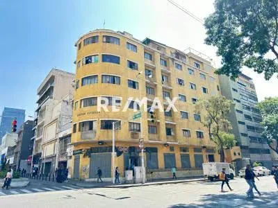 Local Comercial en Alquiler en Avenida Lecuna