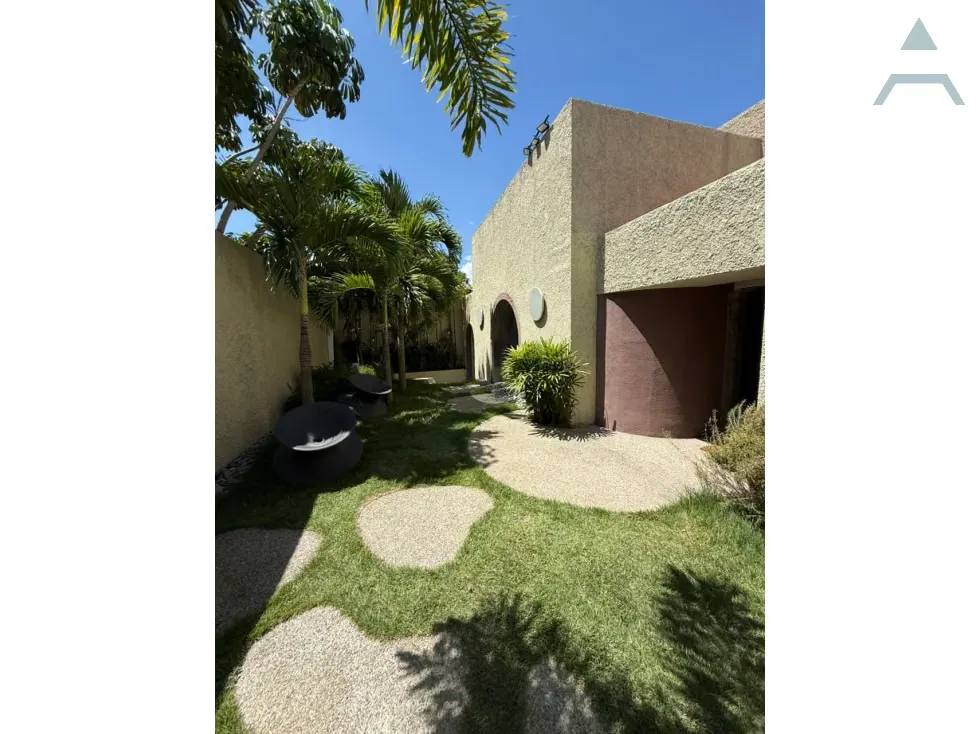 Se alquila Casa Comercial 537m² 2b Altamira