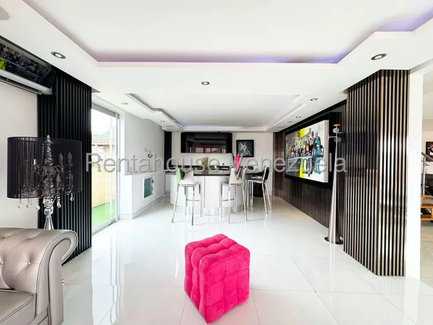 Apartamento (1 Nivel) en Venta en Las Mesetas de Santa Rosa de Lima, Distrito Metropolitano - 20