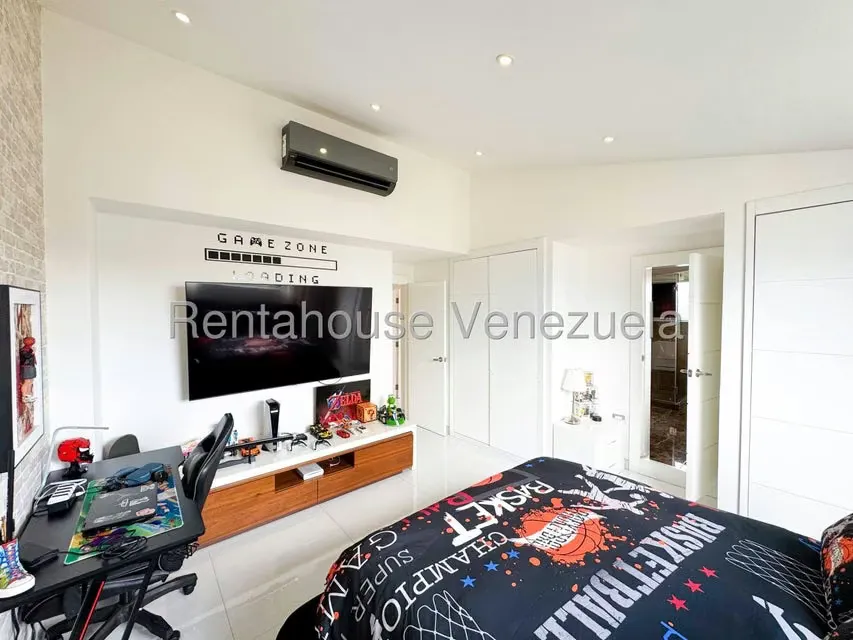 Apartamento (1 Nivel) en Venta en Las Mesetas de Santa Rosa de Lima, Distrito Metropolitano - 65