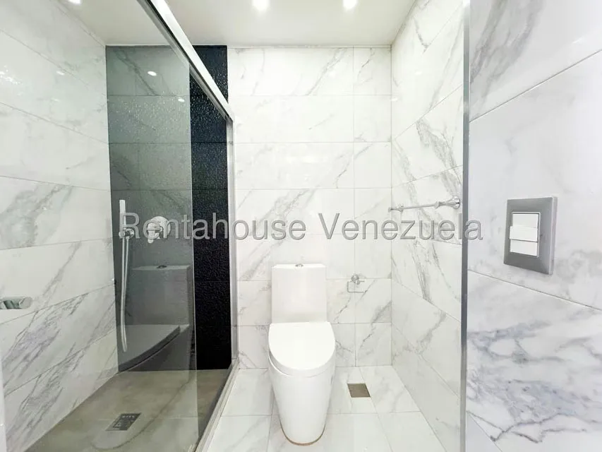 Apartamento (1 Nivel) en Venta en Las Mesetas de Santa Rosa de Lima, Distrito Metropolitano - 74